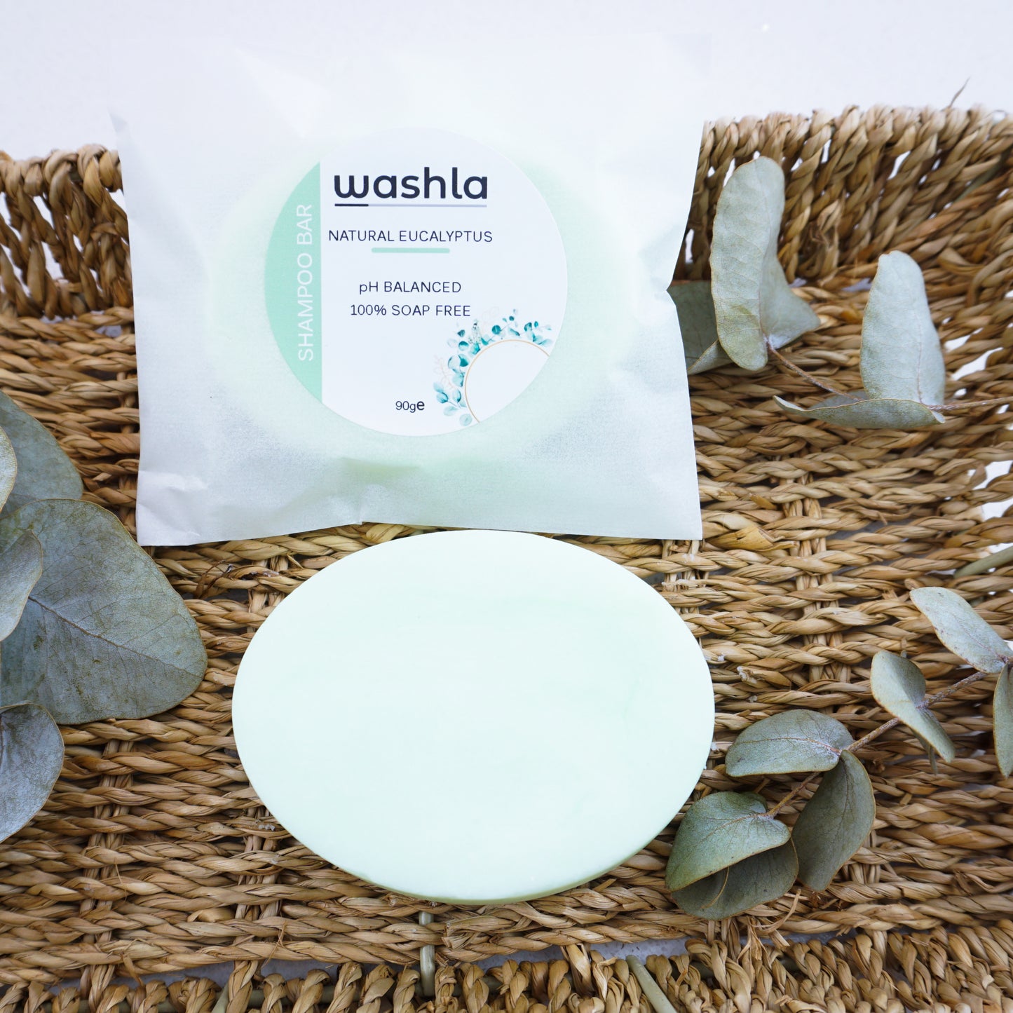 Washla Eucalyptus 90g Shampoo bar in hamper basket